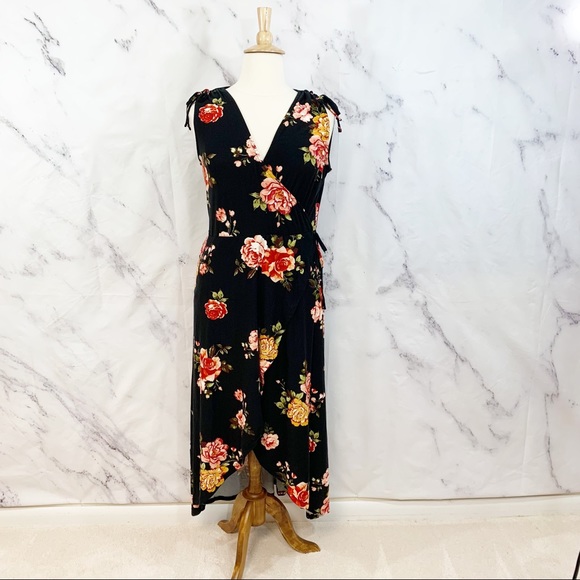 Dresses & Skirts - Dark Floral High-Low Dress 3X